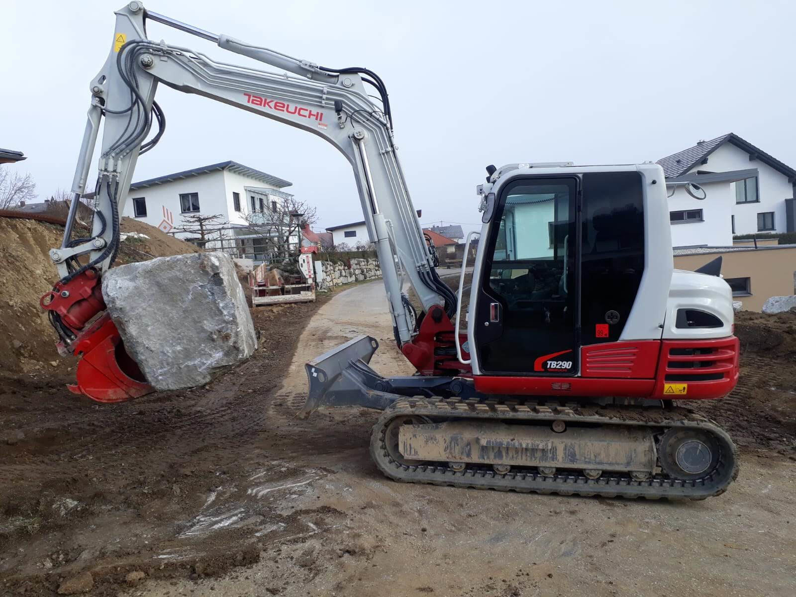 Baumaschinenzubehör von ST Service Stefan Trichlin